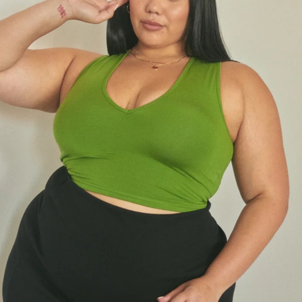 Klassy Network V-Neck Brami Tank Top in Palm Green 🌴, Medium